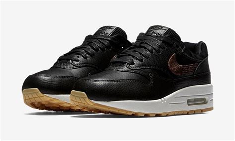 Wmns Air Max 1 Premium 'Black Gum' 